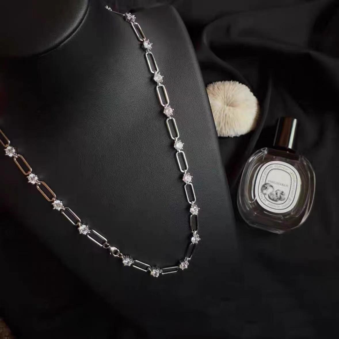 

Hui Zhiyi Cross-Border INS Style Layered Round Diamond S925 Silver Paperclip Necklace рожевий колір золота