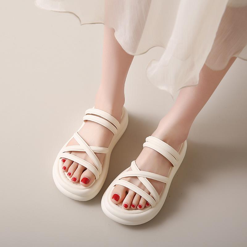 Zapatillas frescas de suela gruesa para mujer, calzado de verano para exteriores, Novedad de Año Nuevo, de dos usos con faldas, estilo de hada, sandalias de playa para mujeres embarazadas