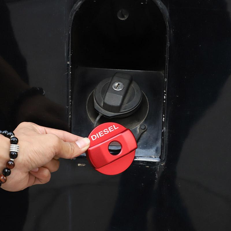 Pro Land Rover Defender 90 110 2004-2018 Slitina hliníku Červený Styling auta Nálepka na víčko palivové nádrže Exteriérové doplňky pro auto