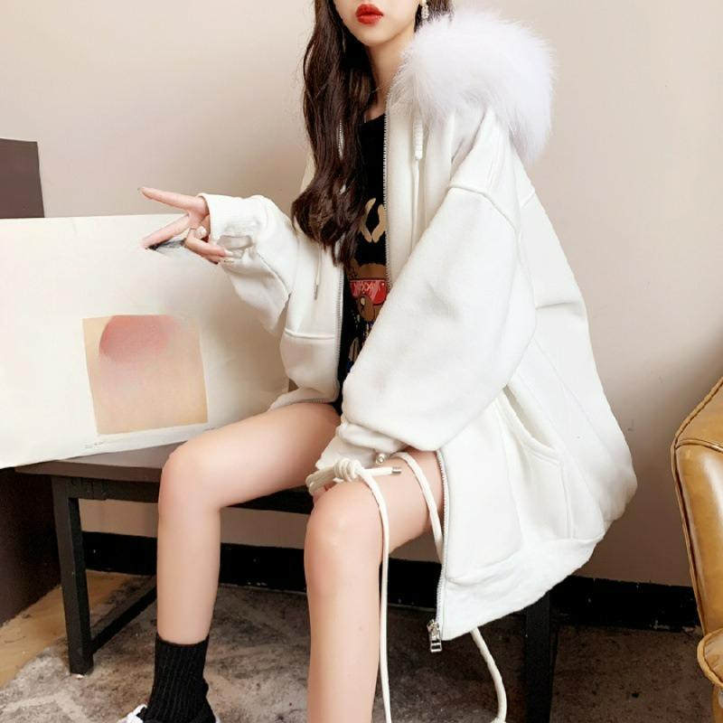 

Большой размер Плюс бархатный Толстый кардиган с капюшоном Свободный дизайн Меховой воротник Куртка на молнии Женская S белый