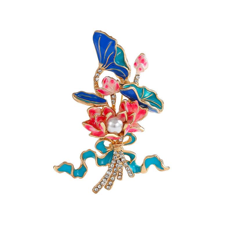Flower brooch autumn and winter fashion brooch niche high-end design sense pin temperament accessories