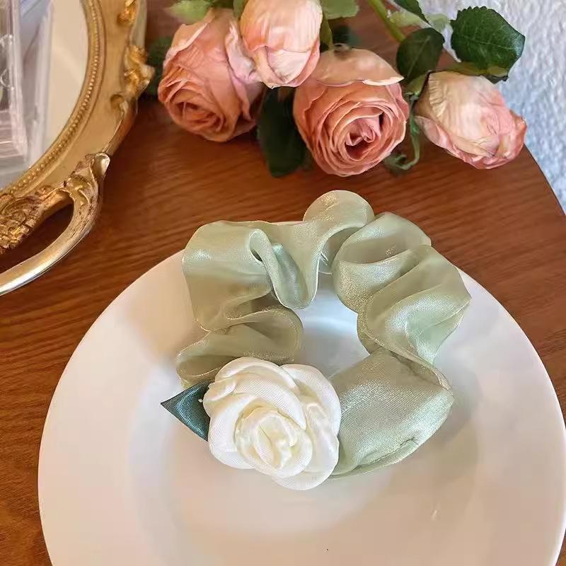 Camellia Flower Hair Scrunchies for Women, Elegant Floral Hair Ties, Elastic Hair Bands, Ponytail Holders, Hair Accessories