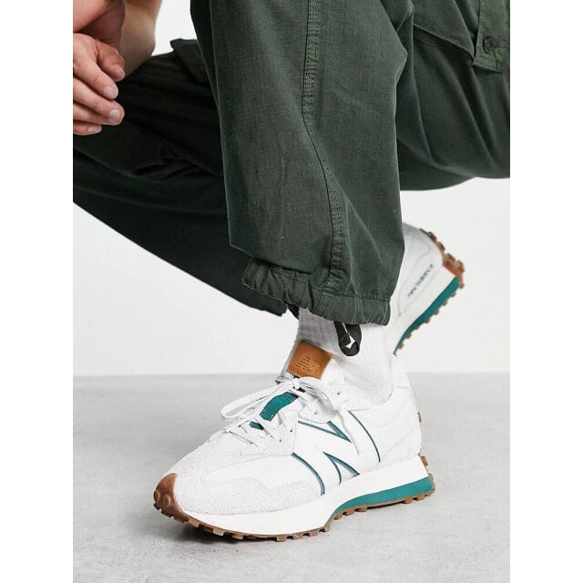 

Кроссовки New Balance 327 кремово-белого и зеленого цветов