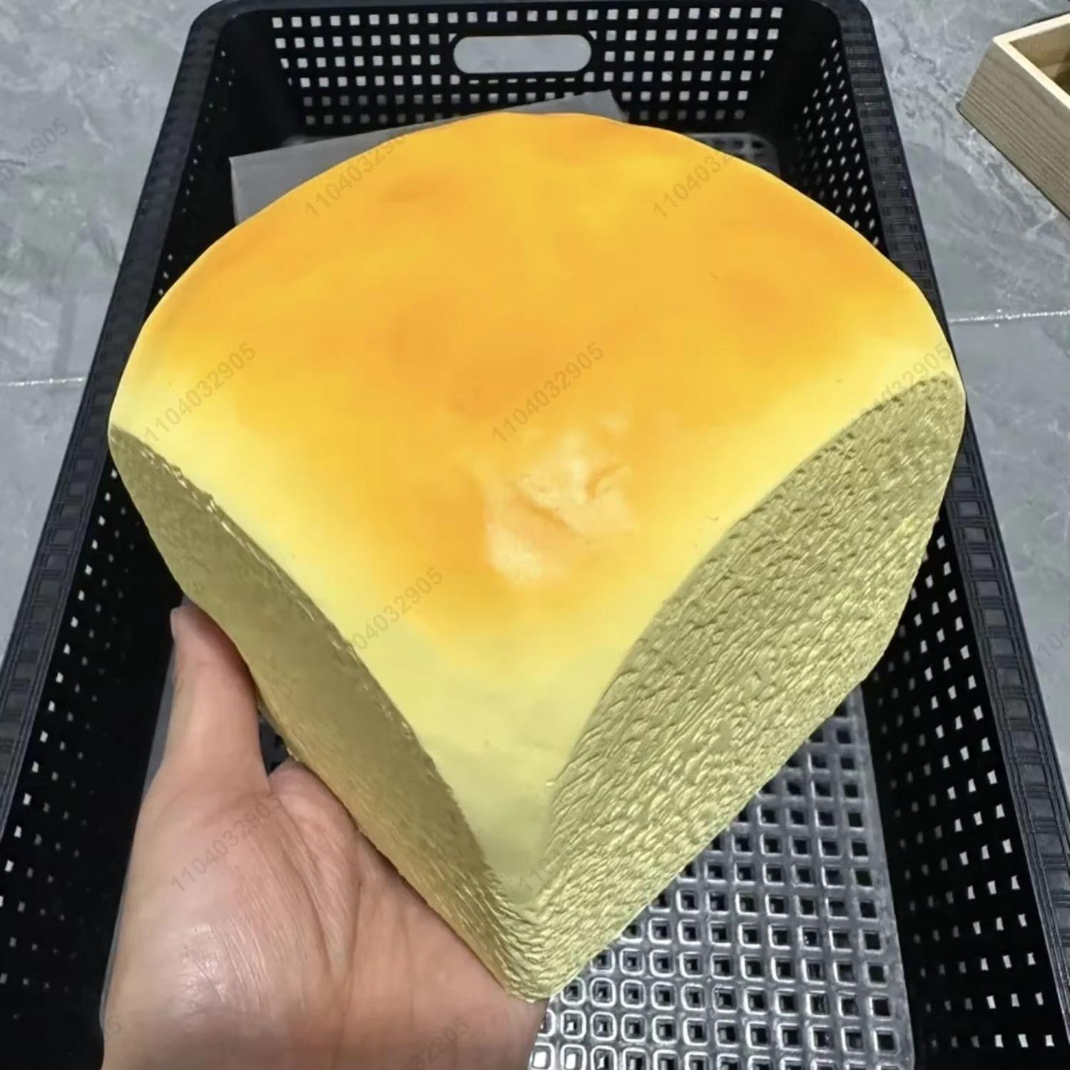 

Сквіші Великий Сирий Тост Повільно Піднімається Іграшка-Антистрес Молочний Тост Вологий Повільне Відскокування Іграшки-Стискалки Офіс Тривога Антистреси Стрес Діти Дорослі