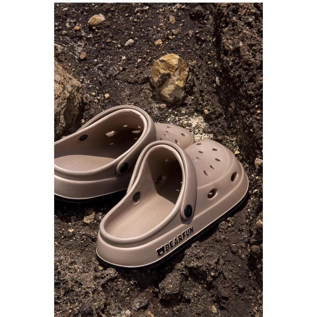 Sandalen - Leichte Sommer-Strand-Slipper mit dicker, gepolsterter Sohle, weicher runder Zehenpartie und minimalistischem Design für den Innen-/Außenbereich