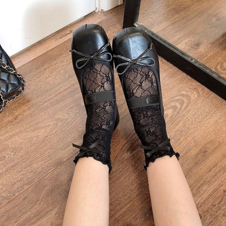 

French Lace Bow Mesh Socks Korean Thin Hollow Jk Calf Socks Women S Summer Stacking Socks One size fits all чорний
