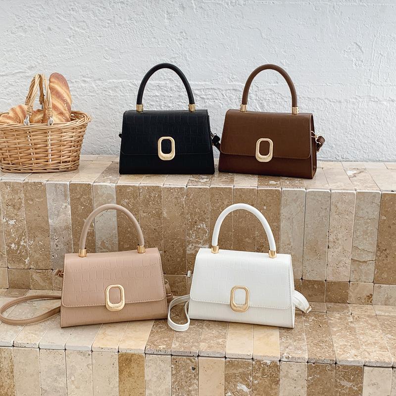 Commuting Versatile New Trend Small Square Bag Women's Casual Personality Lightweight Solid Color Popular Temperament Premium Messenger Bag