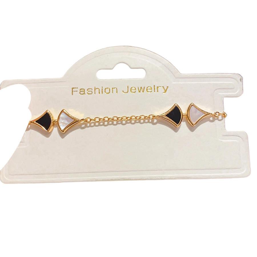 Fashion Geometric Shell Cuff Bracelet With Gold Plating For Women Jewelry Gift