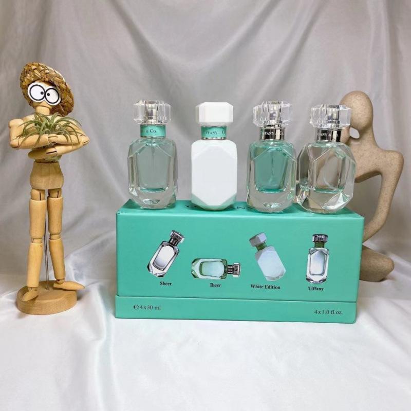Pink Meets Real Self Sweetheart Free Water Reversal Paris Laboratory 30ml Medium Sample Perfume Set Box