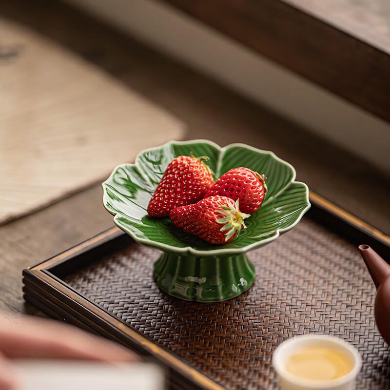 Chinese Ceramic High-Foot Lotus Dessert Plate