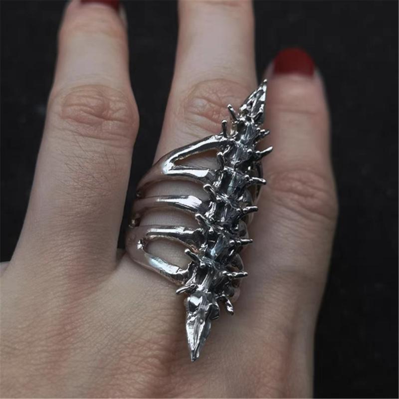 Practical Bone Ring Gothic Thorn Alloy Jewelry Unisex Gothic Fashion Accessory Unique Finger Rings Alloy Texture