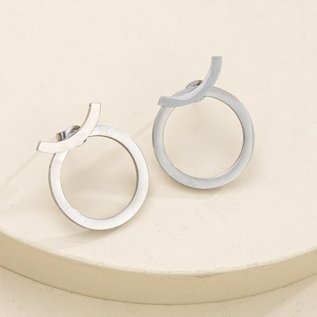 Fashion Creative Simple Hollow Geometric Circle Earrings For Women