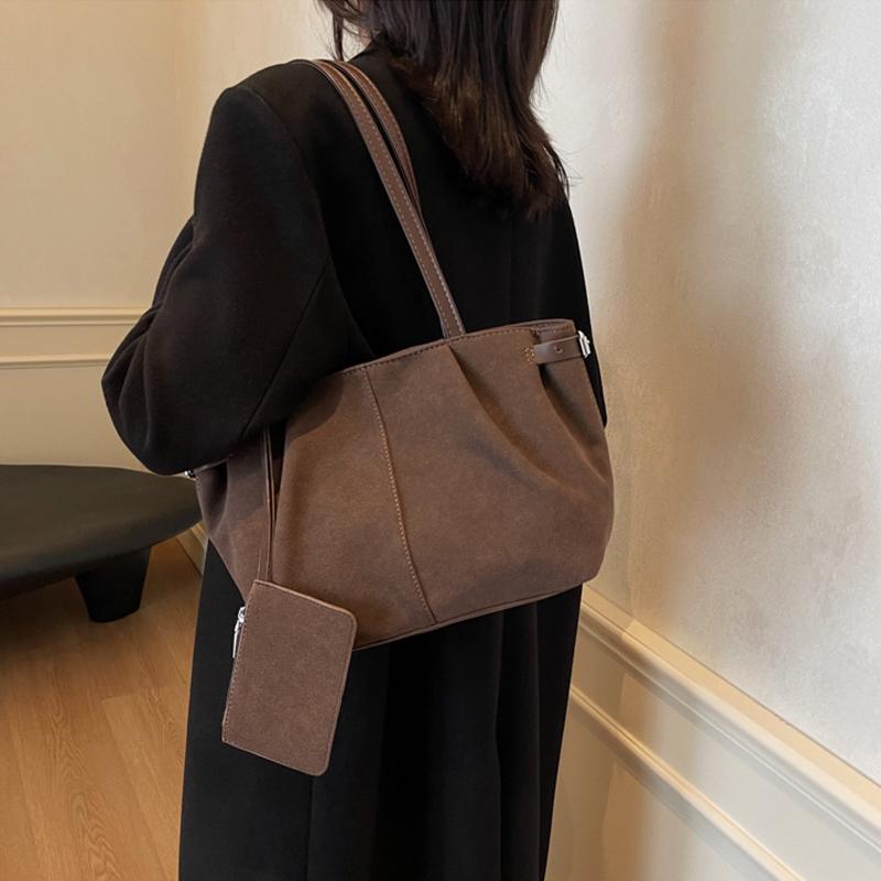 Bags Shoulder Suede For Yogodlns Women Large Capacity Totes Lightweight Underarm Bag Casual Shopper Handbag Solid Color Travel Bucket Bag
