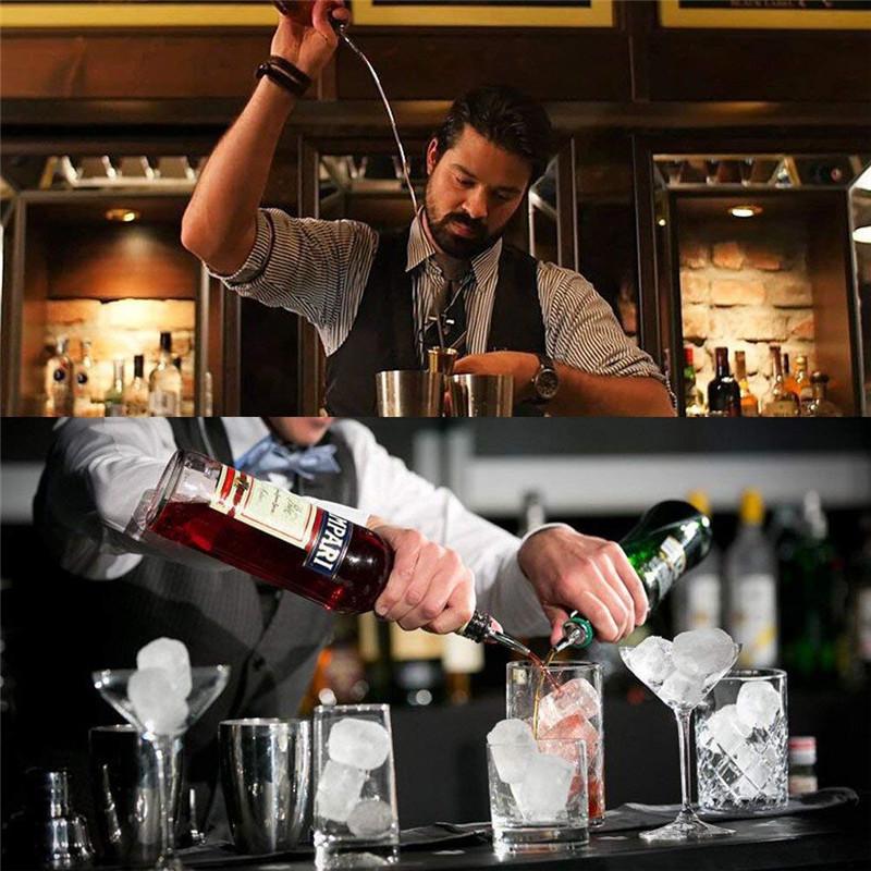 Stainless Steel Wine Pourer Stopper Alcohol Liquor Spouts Bottle Dispenser Wine Bottle Stopper with Cap Wine Accessories