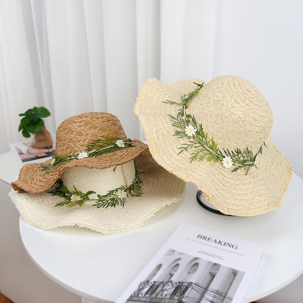 New Lafite Straw Hat Hand-woven Chrysanthemum Hat Women's Summer Vacation Versatile Big Eaves Sun Protection Beach Hat