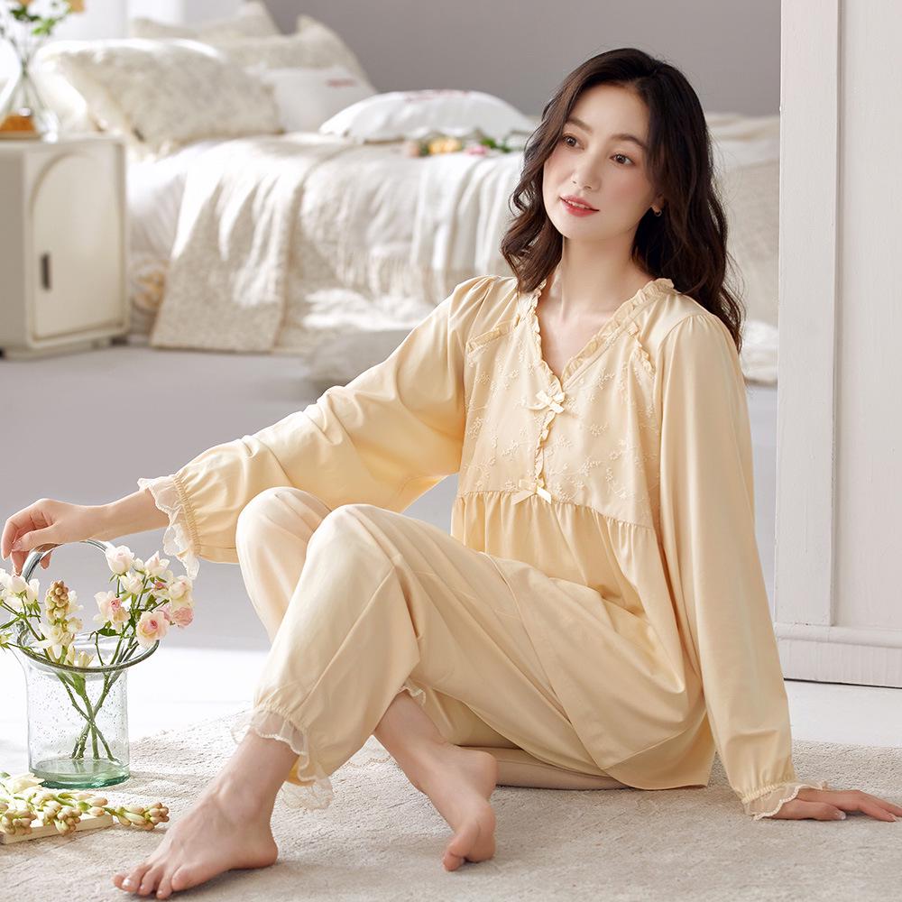 

Женский пижамный комплект из лайкры и хлопка: Осенний топ с длинным рукавом и V-образным вырезом и брюки, однотонные, повседневная домашняя одежда M (Height 155-160 cm, Weight 80-100 kg) абрикосовый