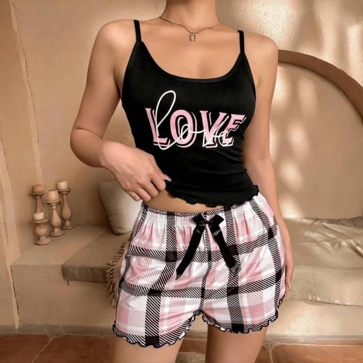 Amerikanisches Europäisches Milchseiden-Pyjama-Set Lässige Damen-Homewear Träger-Shorts