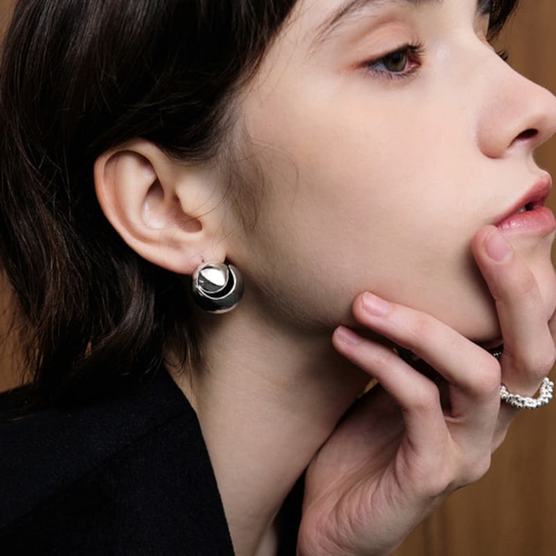 TOU NP024 Artistic Big Ball Earrings