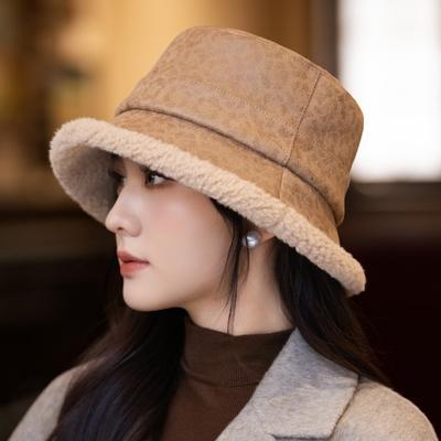 Herbst und Winter Neuer Plüsch-Bucket-Hat Outdoor-Freizeit-Beckenhut Winddichter Warmer Plüschhut