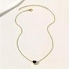 Europäische und amerikanische modische Damen-Halskette mit schwarzem Herz und einfacher Knochenkette als Accessoire