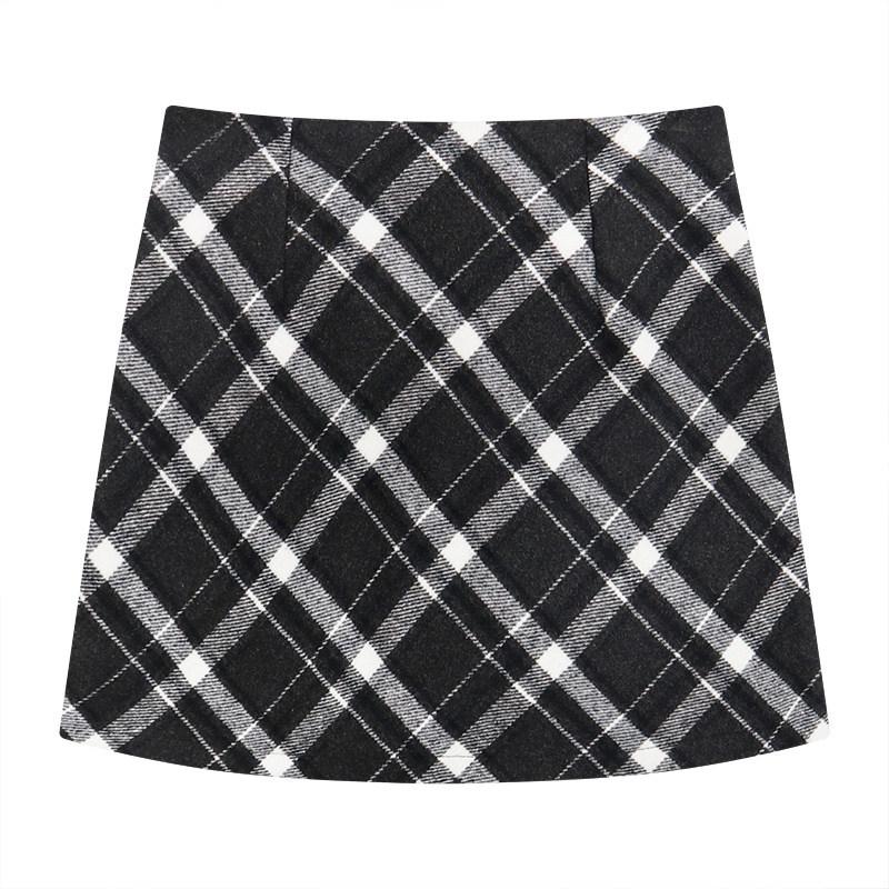 Women's A-line Plaid Retro Red Short Skirt - Autumn/Winter Petite Wool, Hip-hugging