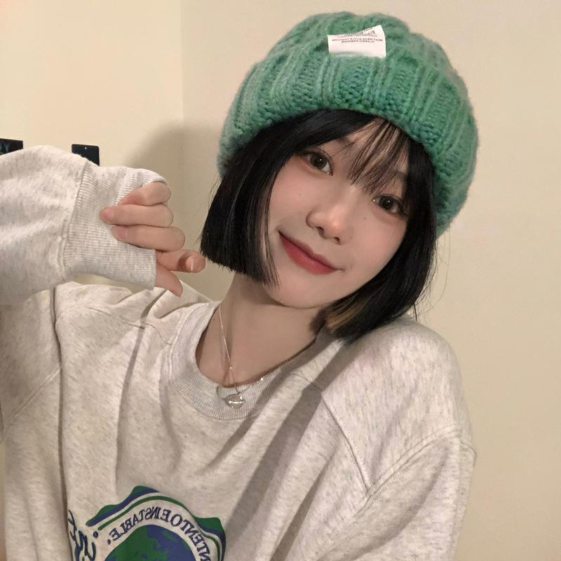 

Женская толстая вязаная шерстяная шапка на осень и зиму, универсальная, для большого обхвата головы, зеленая, свободного кроя, трендовая M（56—58cm）