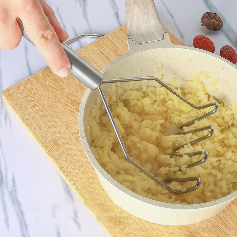 Wave-shaped Stainless Steel Potato Masher Kitchen Tool Potato Presser Crusher for Mashing Potatoes Food Crusher