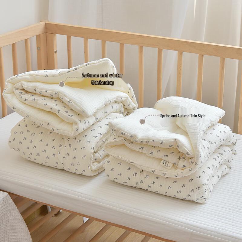mling Beige Bear Crepe Printed All-Season Nap Quilt
