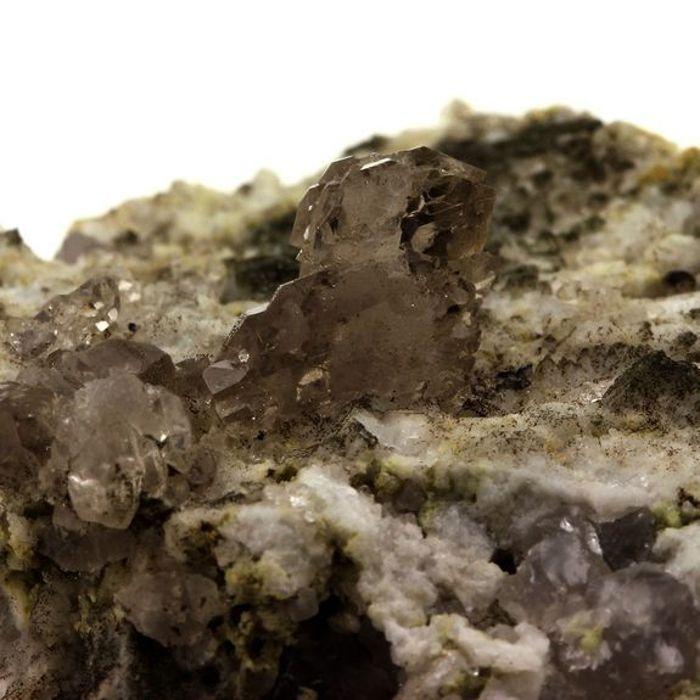 Steine und Mineralien. Rauchquarz. 325.0 ct. Mont-Blanc-Massiv, Haute-Savoie, Frankreich..