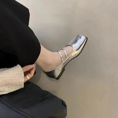 Fashion 2025 New Square Toe Comfortable Casual and Versatile Spring and Summer Flat Shoes Elegant and Fashionable Retro Women's Shoes