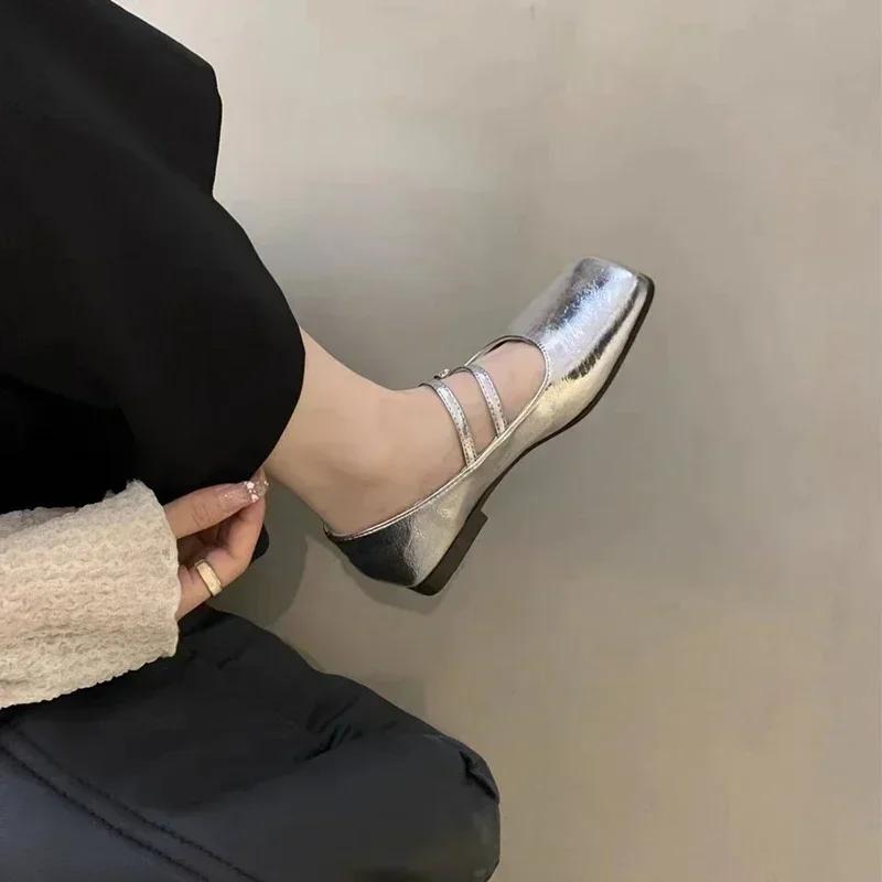 Fashion 2025 New Square Toe Comfortable Casual and Versatile Spring and Summer Flat Shoes Elegant and Fashionable Retro Women's Shoes