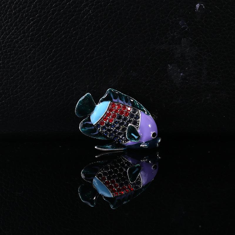 Fish Corsage Clothing Dripping Oil Ocean Kiss Fish Enamel Brooch Diamond Pin Accessories