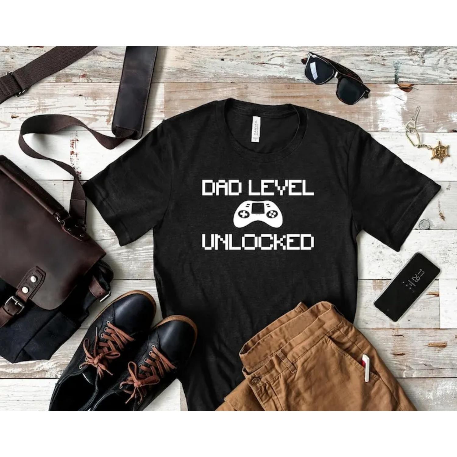 Dad Level Unlocked cotton t Shirt, New Dad Graphic Tee, Pregnancy Baby Announcement, Daddy to Be Shirt, Funny Gift for New Dad S