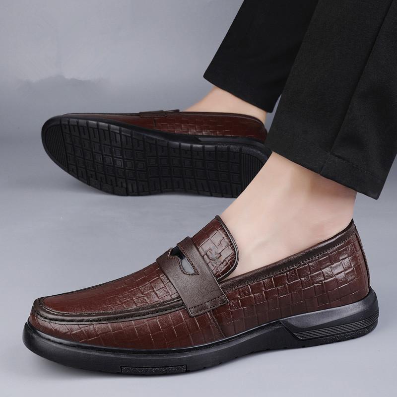 Fashion Genuine Leather Men Loafers Moccasins Handmade Man Casual Fashion Shoes All-match Men Slip on Flats Leisure Walk Business Shoes