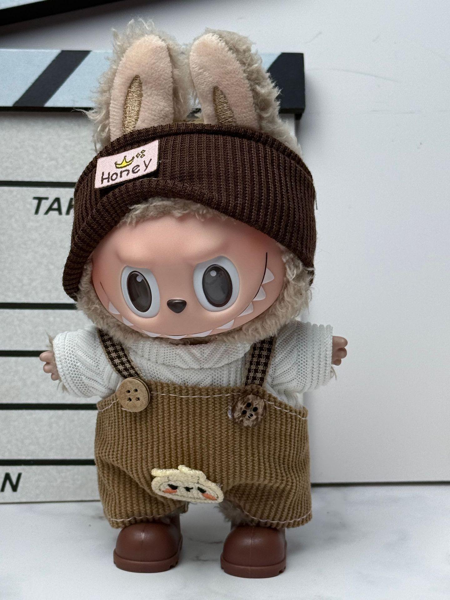 

Одежда для кукол Лабубу: Костюм с юбкой из плюша или винила 17 см, подходит для одного, двух и трех поколений Grainy Brown