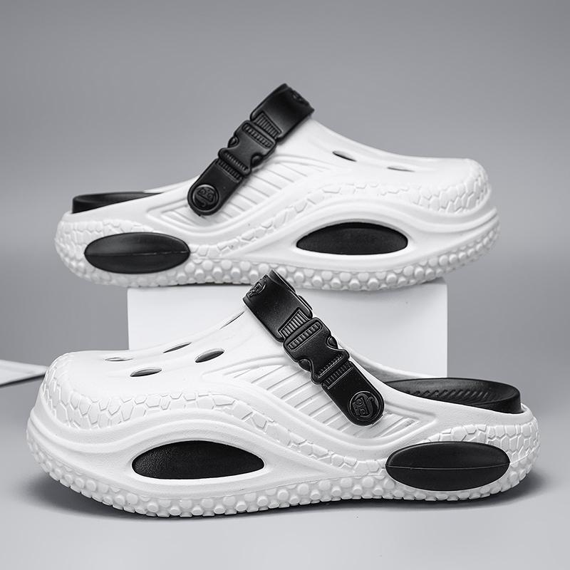 New Breathable Slide Shoes For Men Summertime Eva Clogs Garden Shoes Outside Holes Beach Slide Shoes Plush Comfort Slides Trend Clogs