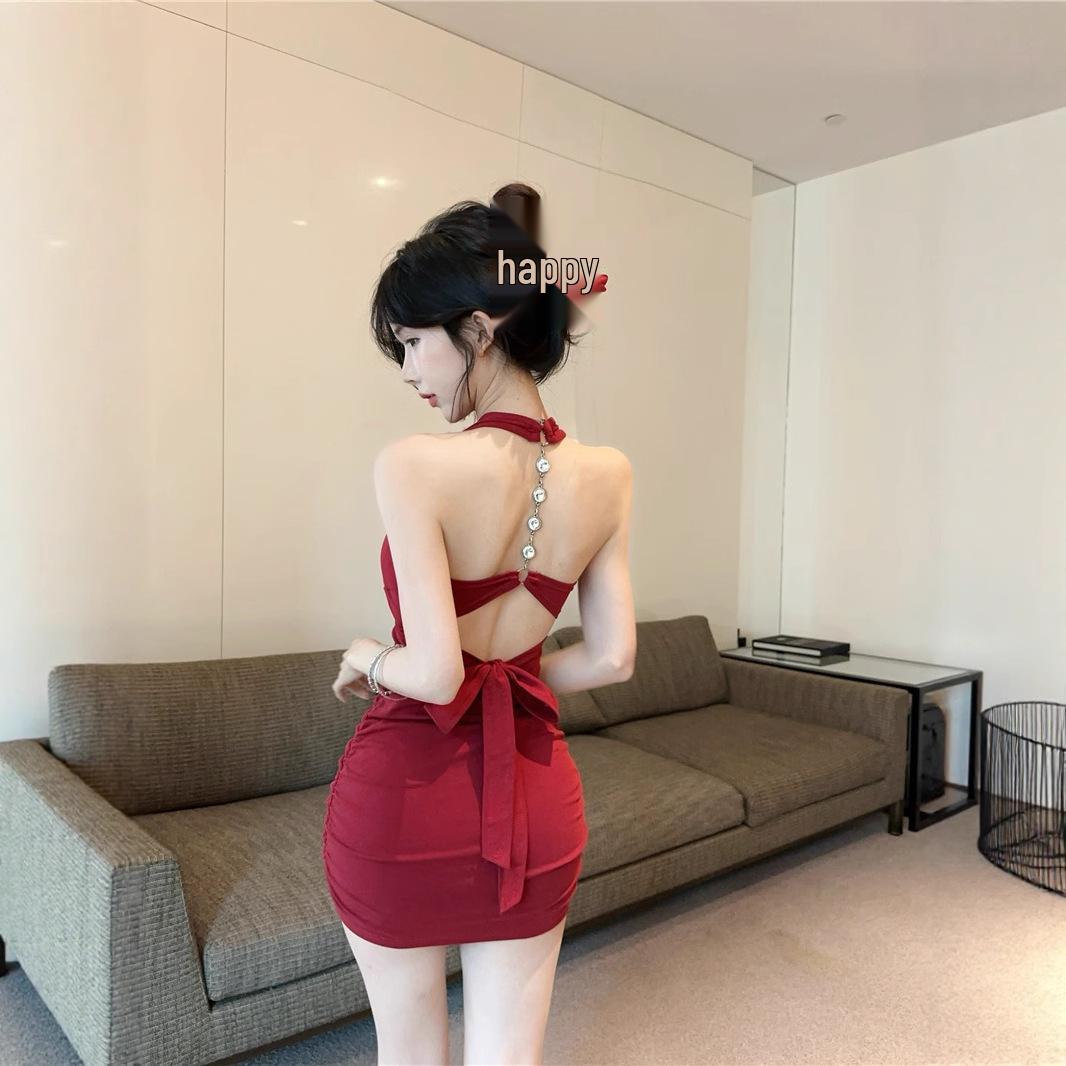 

Celebrity Style Backless Chain Halter Tie-Back Evening Slip Dress – Women s Waist-Hugging Summer Dress S (Premium)