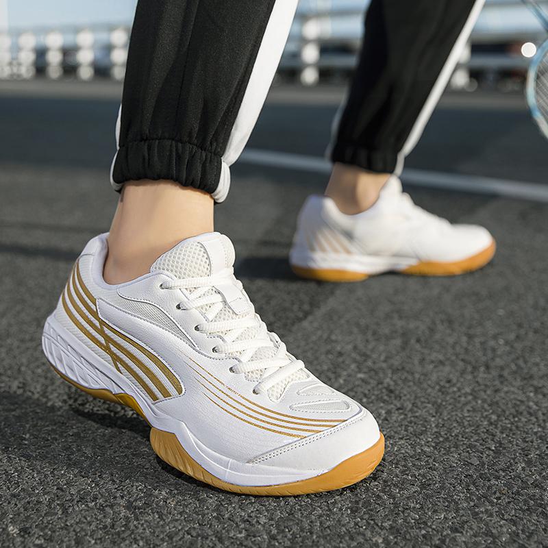 Men Badminton Shoes High Quality Golf Shoes Casual Wear Resistant Outdoor Sneakers Handball Unisex Breathable Volleyball Shoes