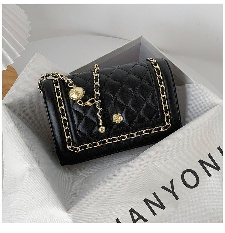 Women Solid Color Lock Buckle Small Square Crossbody Bag Leisure PU Inclined Shoulder Bags Adjustable Chain Band Strap