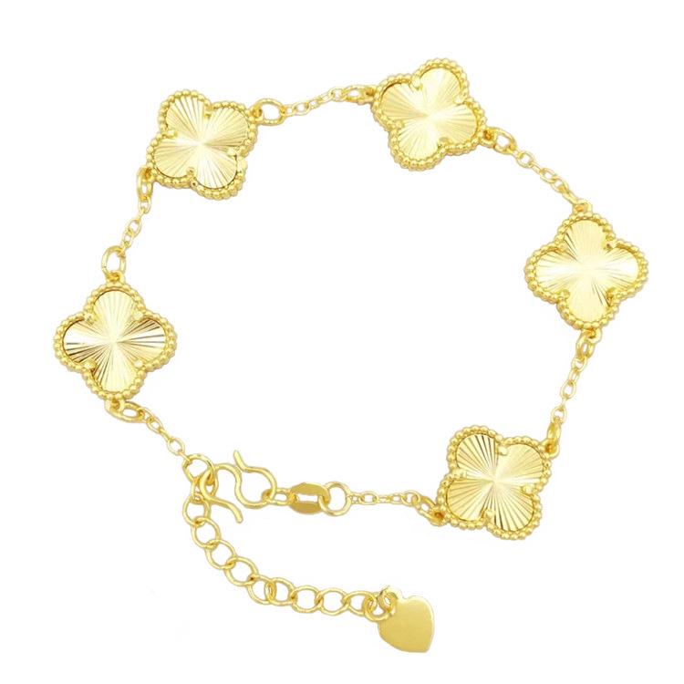 Gold-Plated Women s Adjustable Four-Leaf Clover Bracelet – Fashionable & Versatile