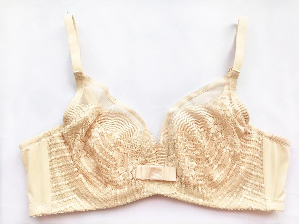 Soutien-gorge Confortable Respirant à Oreilles de Lapin en Dentelle avec Armatures Souples et Maintien Latéral Ajustable - Style 1088