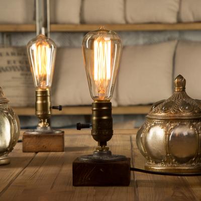 Industrielle LED Tischleuchten mit Schalter Holz Schreibtischlampe Retro Wohnkultur Kreative Kunst Geschenk Nachtlicht