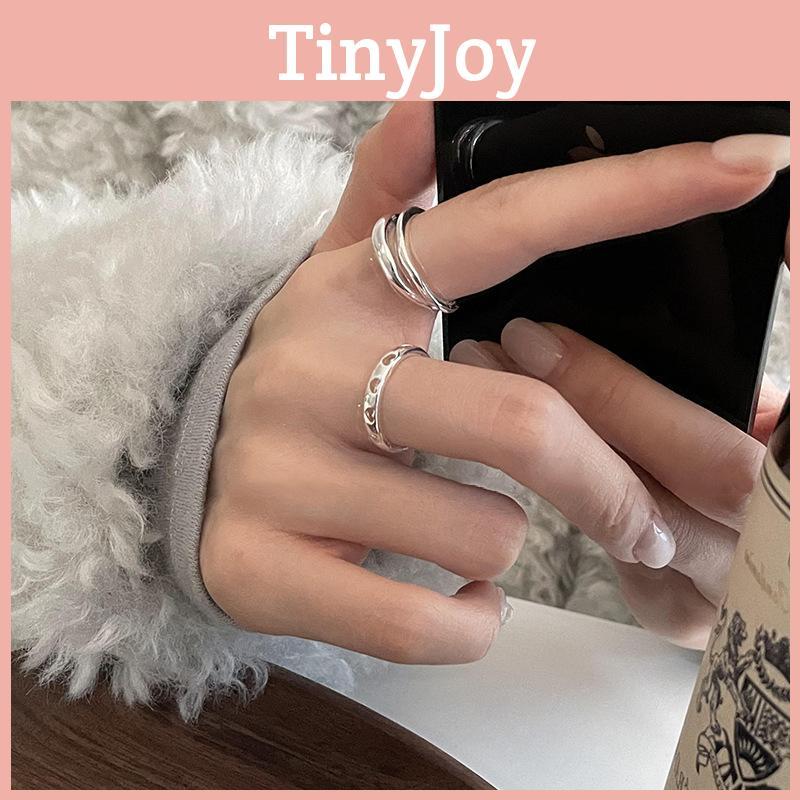 Shaped Contemporary Heart Ring For Women With Adjustable Opening For Wear Versatile