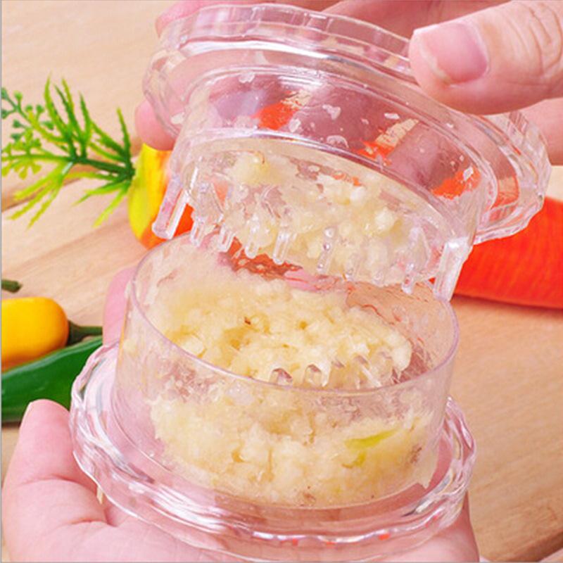 Kitchen Multifunctional Garlic Crusher Manual Garlic Press Roll Crusher Chopper Home Appliance Kitchen Gadgets Accessories
