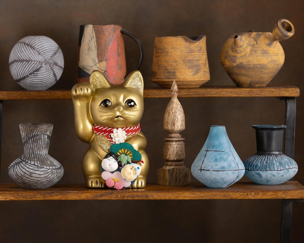 Good Luck Cat Waraku Okame Hyottoko Right Hand Lucky Cat Lucky Feng Shui Ornament Offering Box Gold (M-SIZE Gold) raised/Ceramics Maneki-neko (okm_M