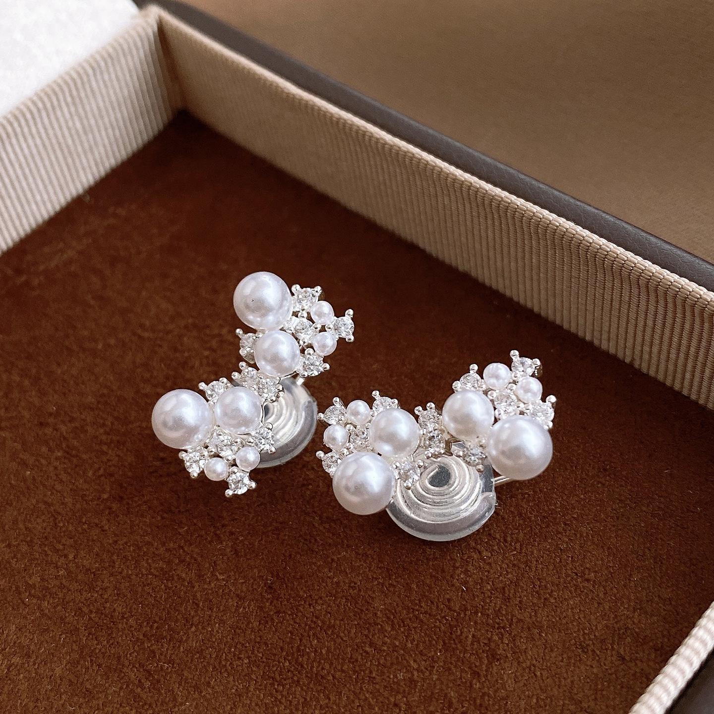 14k electroplated zircon bow pearl ear bone clip fresh, sweet and cute ear clip women s earless earrings