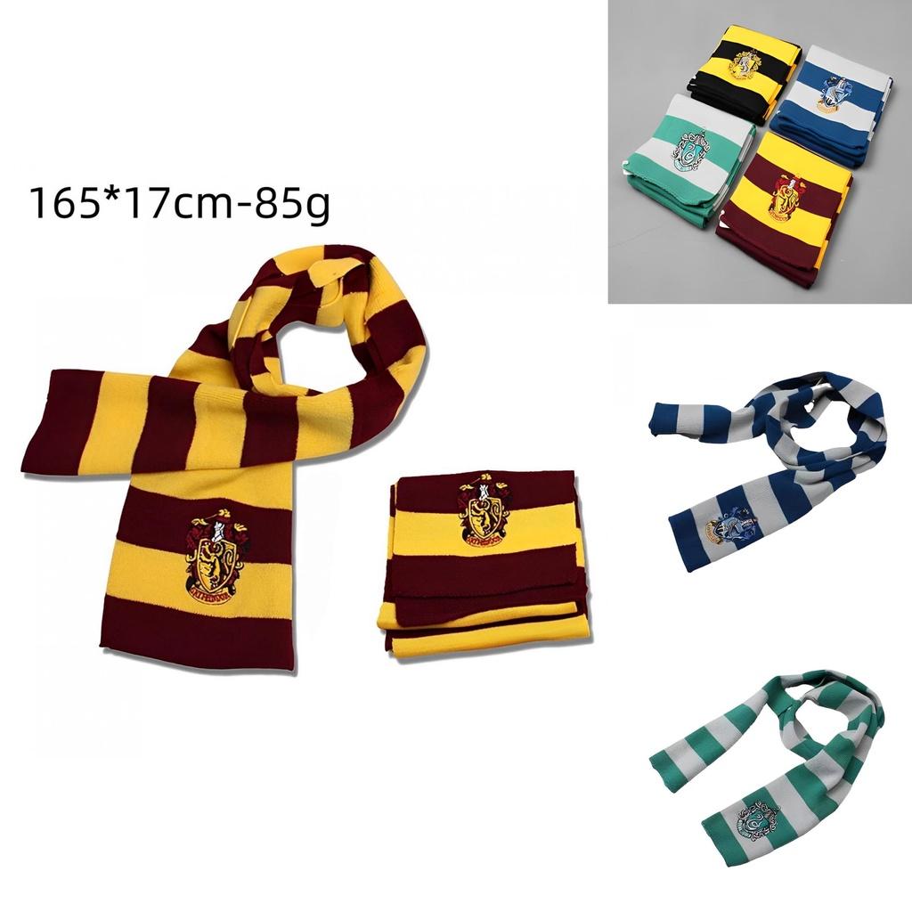 Szal z naszywką godła domu Gryffindor Dla fanów Harry'ego Pottera Ogrzej się ze stylem!