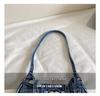 Cross-border Denim Heart One-Shoulder Bag - 2026 New Korean Rivet Trendy Cool Crossbody Bag for Travel and Commute