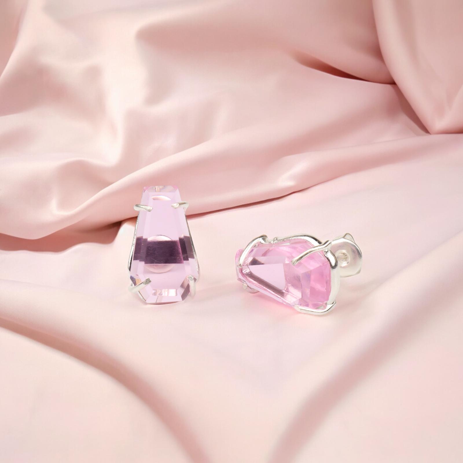 

Редкий драгоценный камень морганит Ювелирные изделия из серебра 925 пробы Ручная работа Серьги-пусеты 0,6 EE-131-6