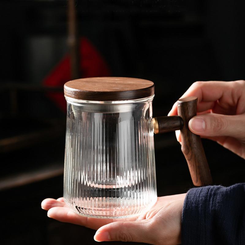 380ml Vertical Stripe Glass Tea Cup With Wooden Handle Lid Flower Office Brewing Flower Puer Tea Mug Drinkware